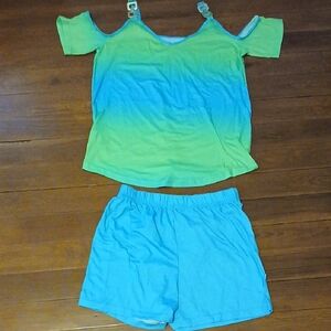 Green and Blue Cold Shoulder Top and Shorts Set Size L Womens